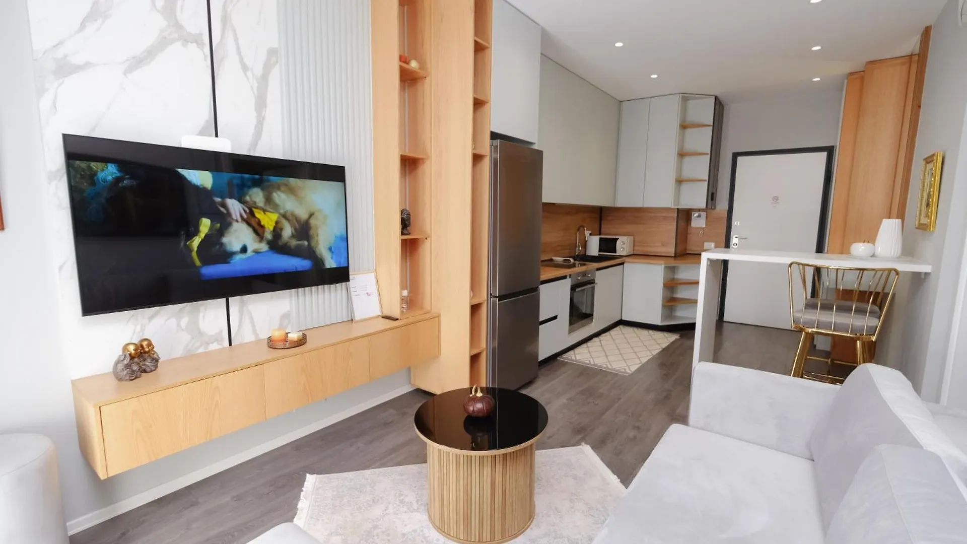 Albania Haven Apartment 2A Τίρανα