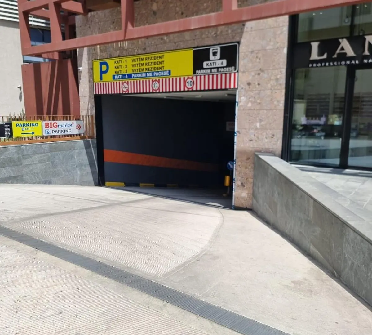 Albania Haven Apartment 2A Τίρανα
